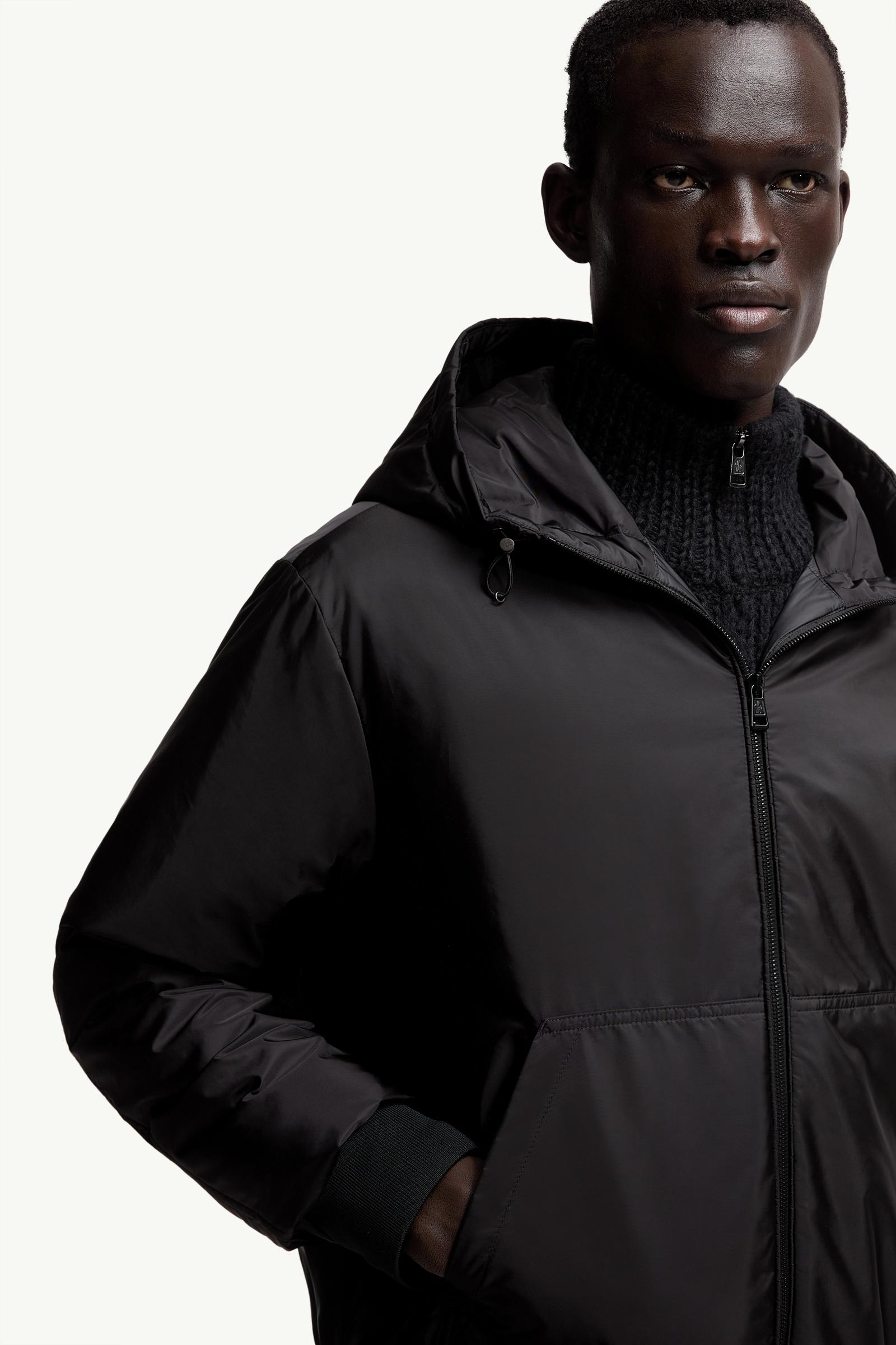 Poiliot Hooded Short Down Jacket