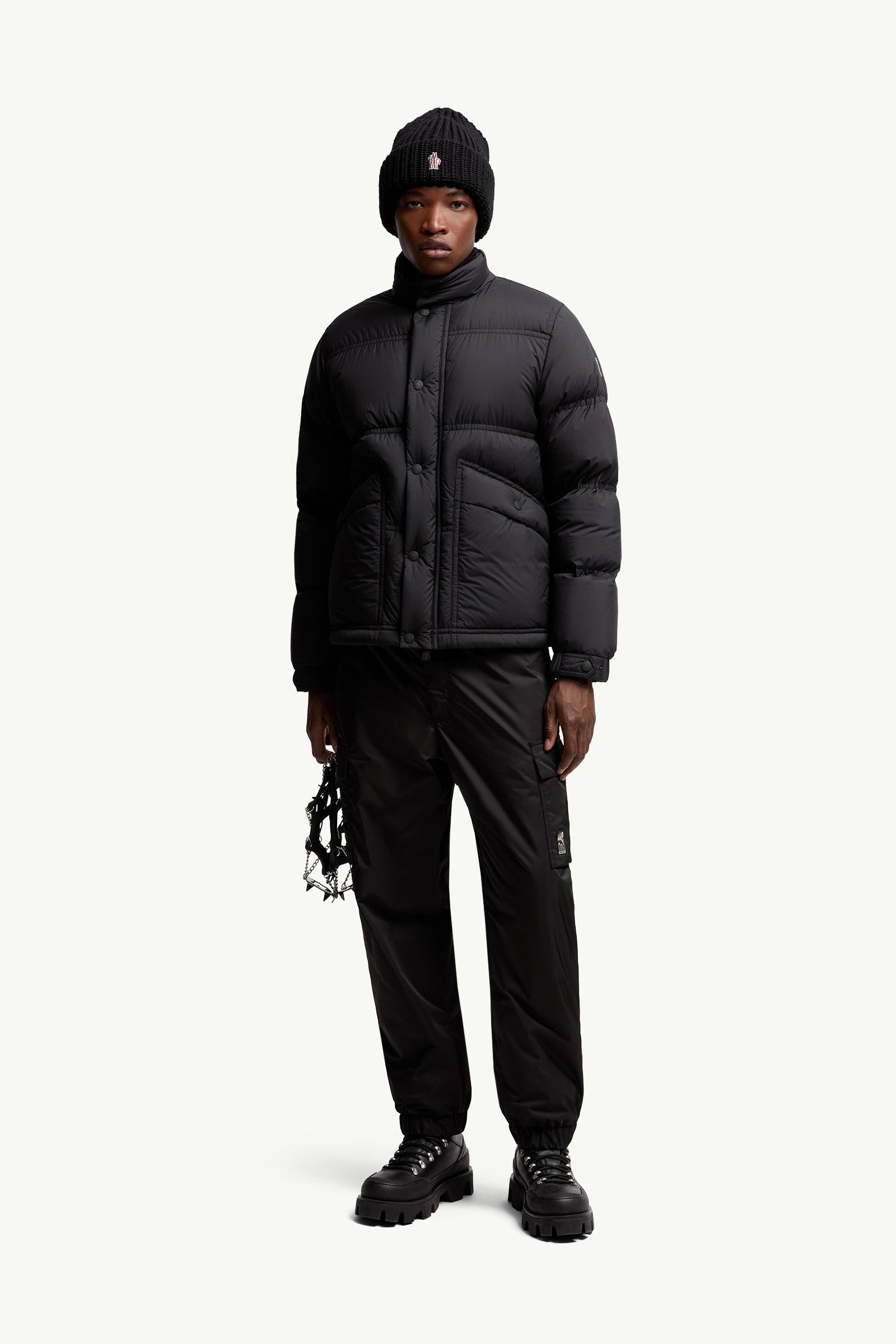 Sernur Short Down Jacket